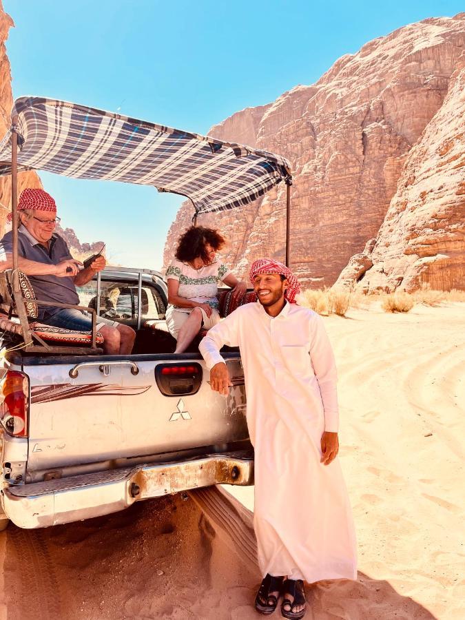 Rum Crown Wadi Rum Buitenkant foto