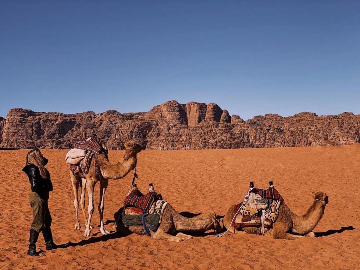 Rum Crown Wadi Rum Buitenkant foto